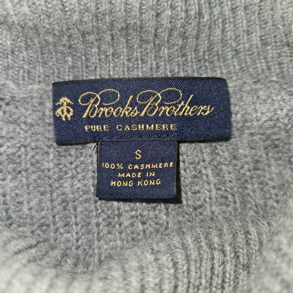 Brooks Brothers Cashmere Turtleneck - Picture 5 of 5